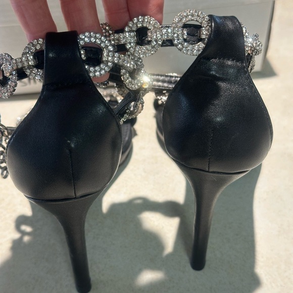 Mixx Shuz Black Open Toe with Embellished Rhinestone Chain Size 6.5 Bling - Picture 4 of 8